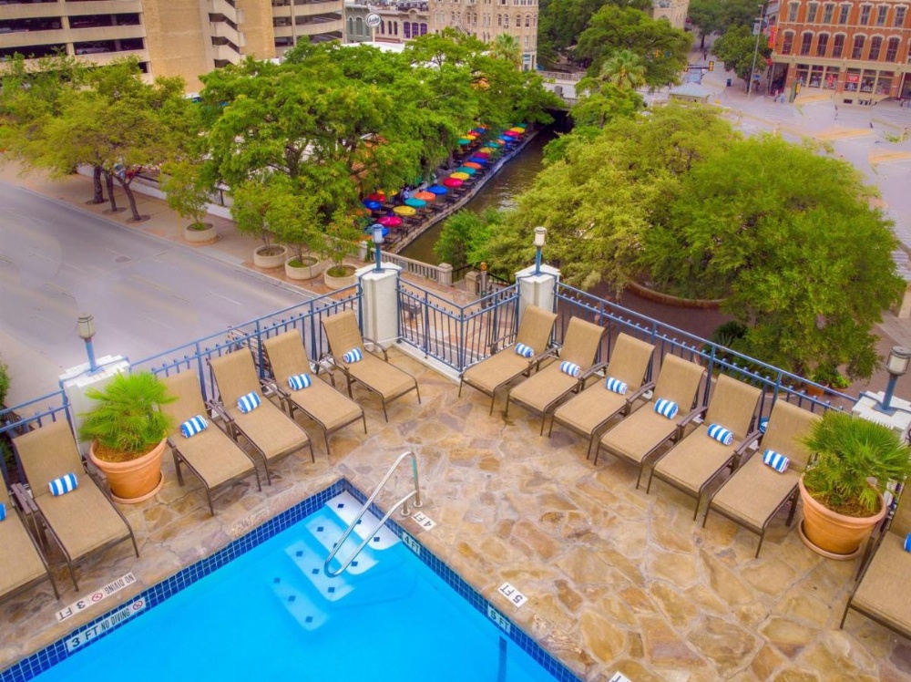 Hilton Palacio Del Rio Image 17